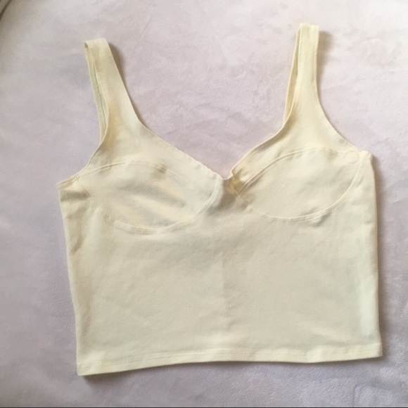 Me to We Tops - *SOLD*Me To We Adorable Cropped Yellow Tank Top